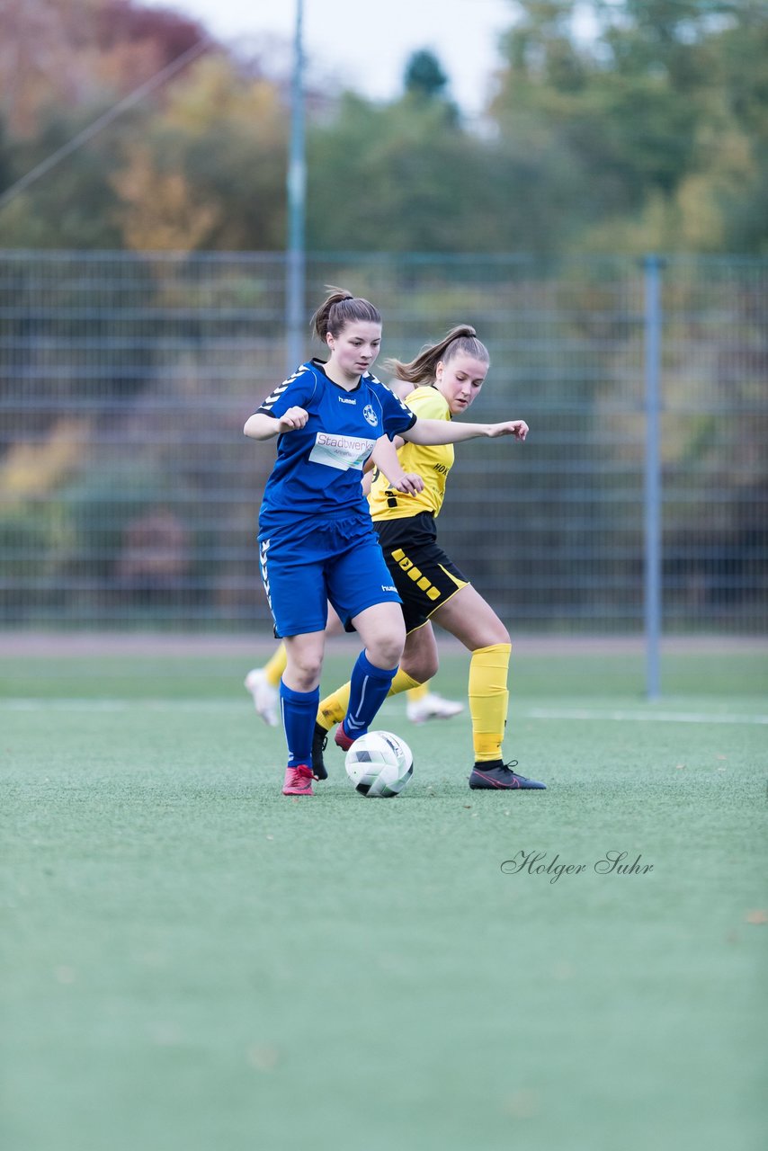 Bild 274 - F SSC Hagen Ahrensburg - SV Frisia 03 Risum-Lindholm : Ergebnis: 2:0